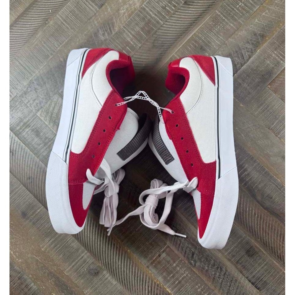 Vans Low Top Skate Shoes Red White Canvas Suede Mens 11.5 1721356 NEW - Picture 8 of 9